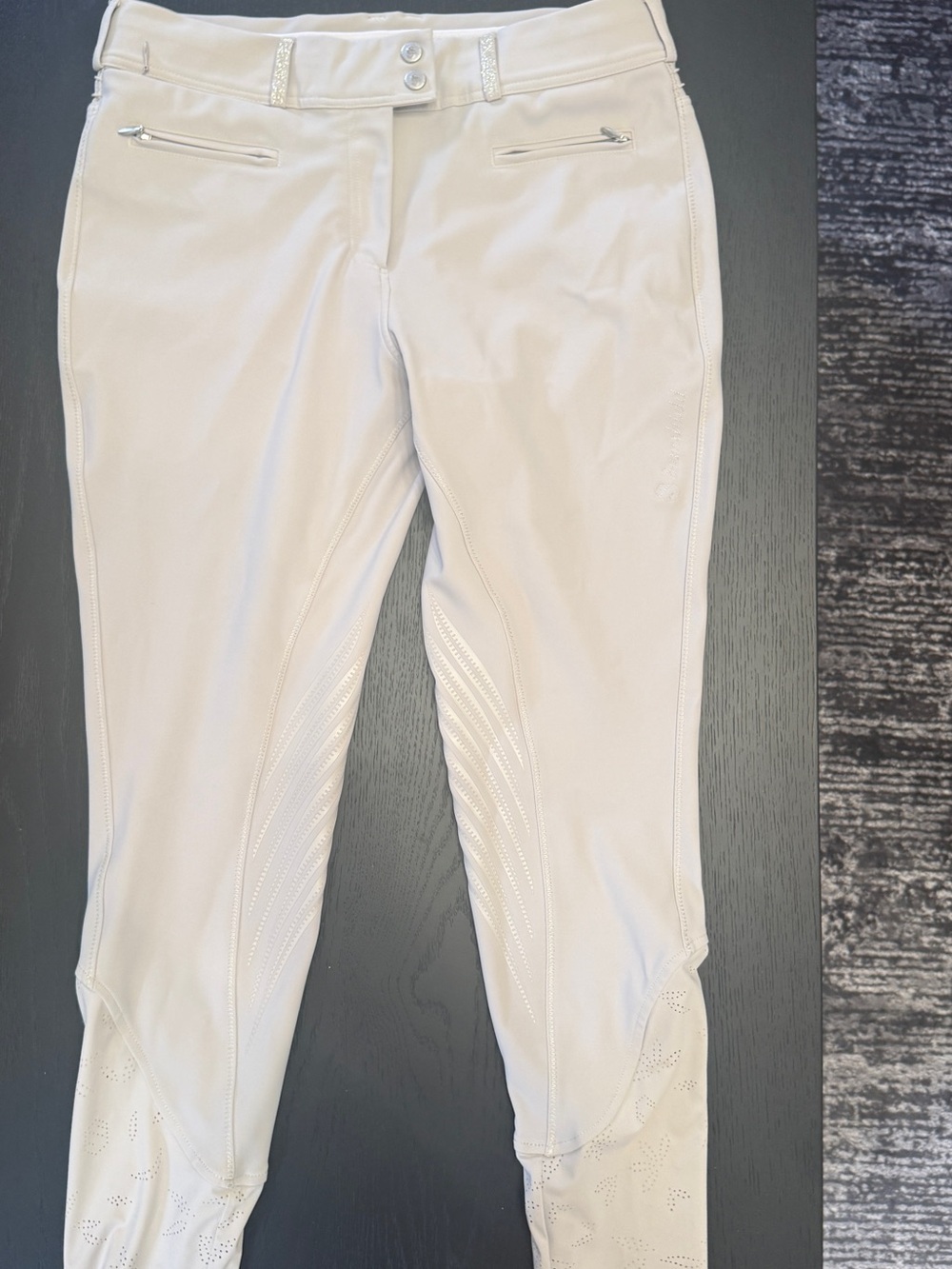 Samshield Chloe Crystal Knee Grip Breeches Women’s. Size 40. US size is 30